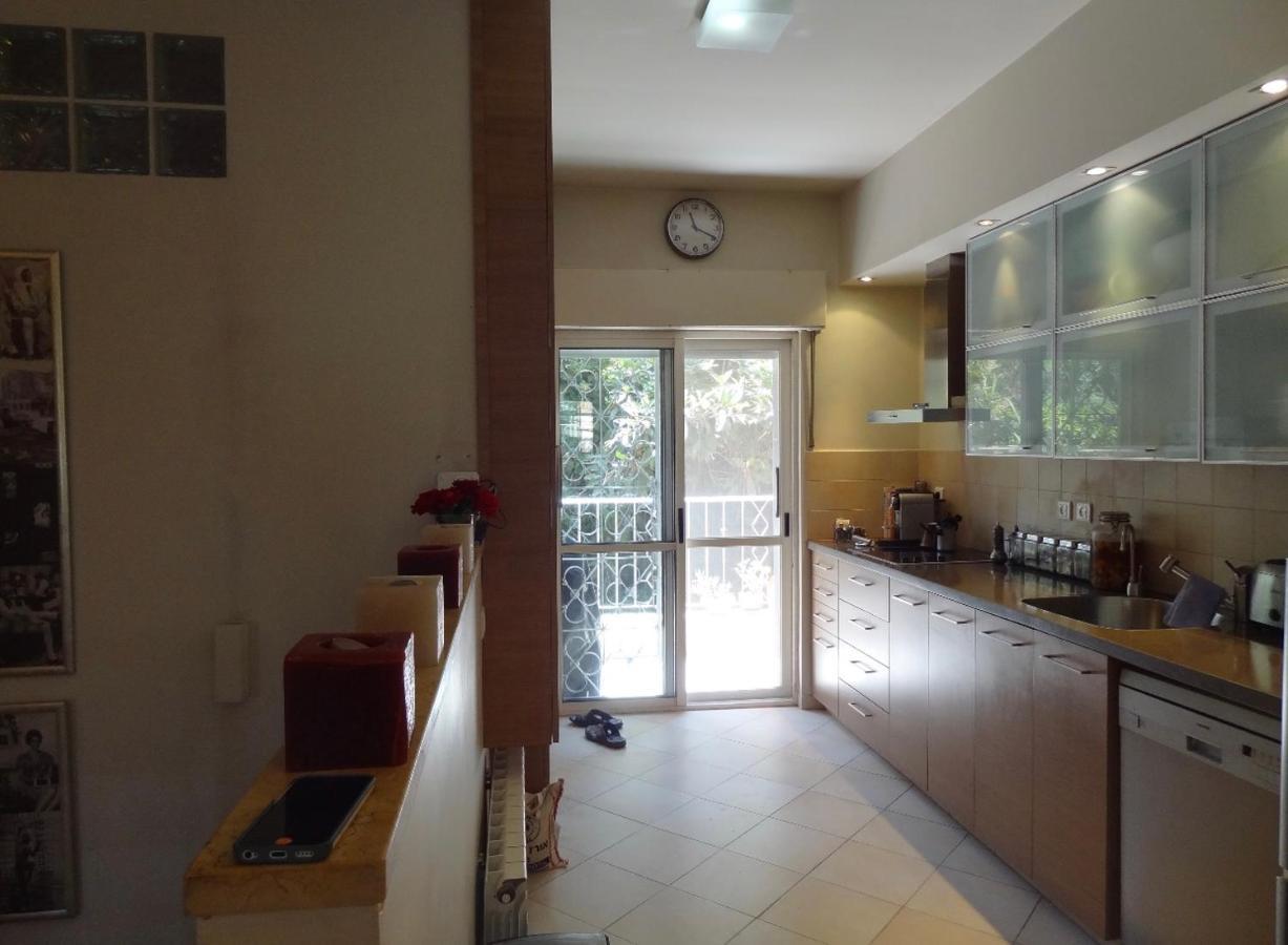 1 Or 2 Rooms With Breakfast And Parking Jeruzalem Buitenkant foto